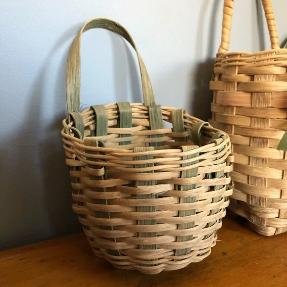 COPY - Vintage Trio Of Hanging Wicker Wall Baskets - Picture 5 of 16